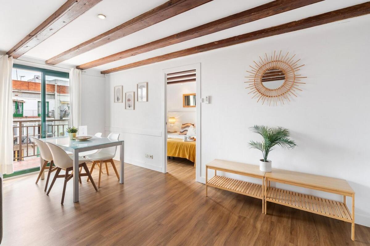 Lodging Apartments Liceu G1 Barcelona Kültér fotó