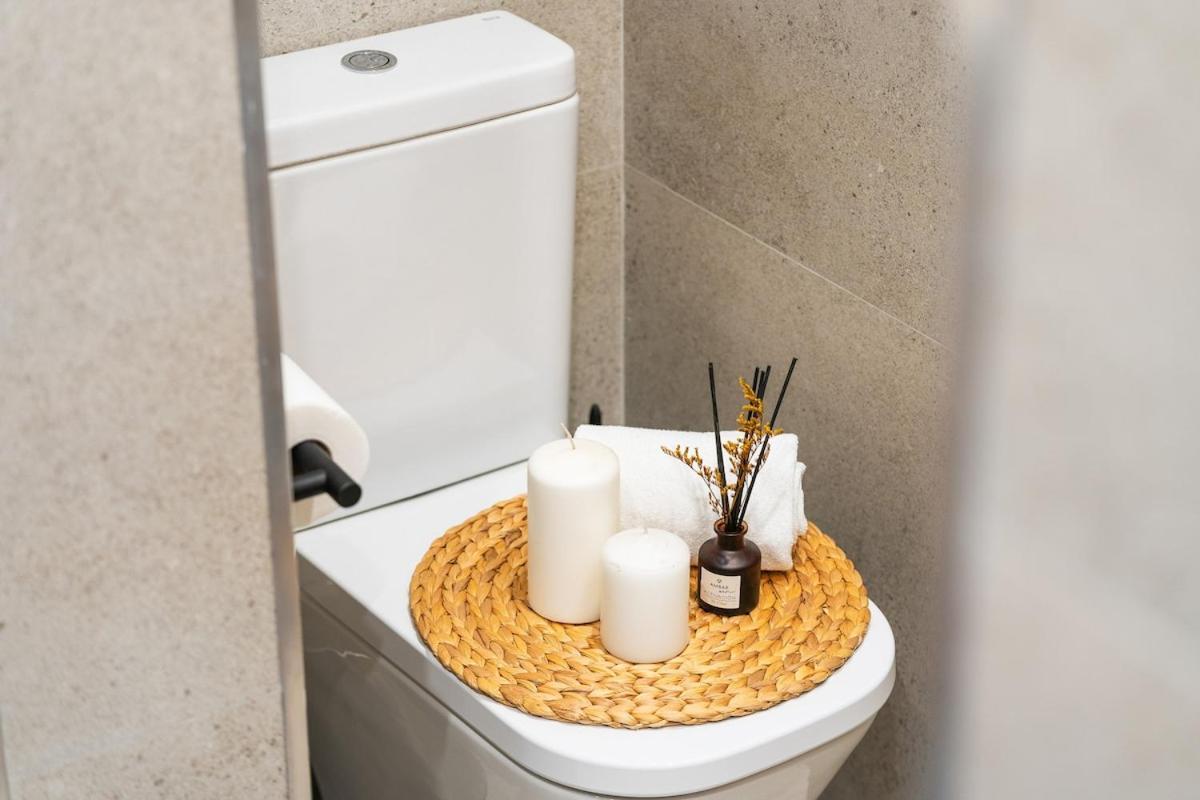 Lodging Apartments Liceu G1 Barcelona Kültér fotó
